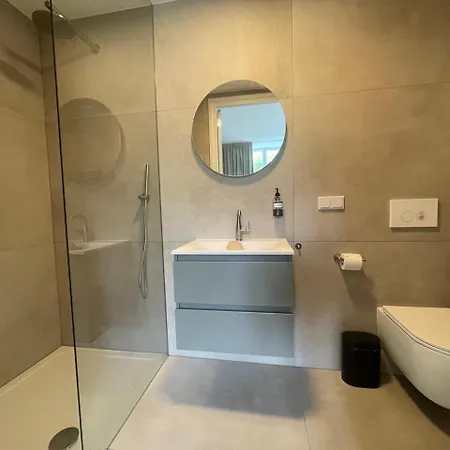 Luxurious With Equipped Kitchen Aparthotel 3*