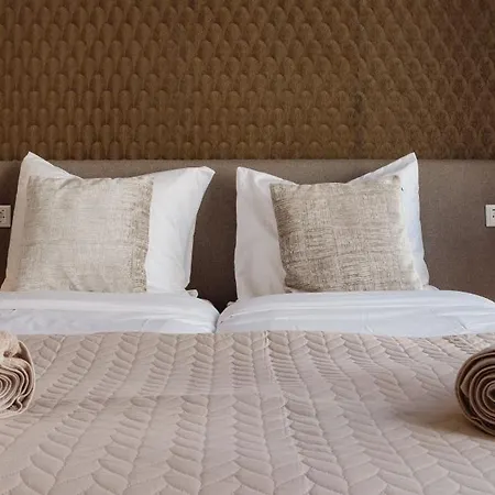 Aparthotel Luxurious With Equipped Kitchen Tilburg
